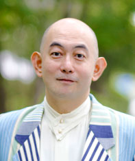 鈴木 淳 すずき じゅん 男性ナレータープロフィール ナレーター事務所 ヒーローガレージボイス