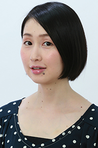 井上　侑子